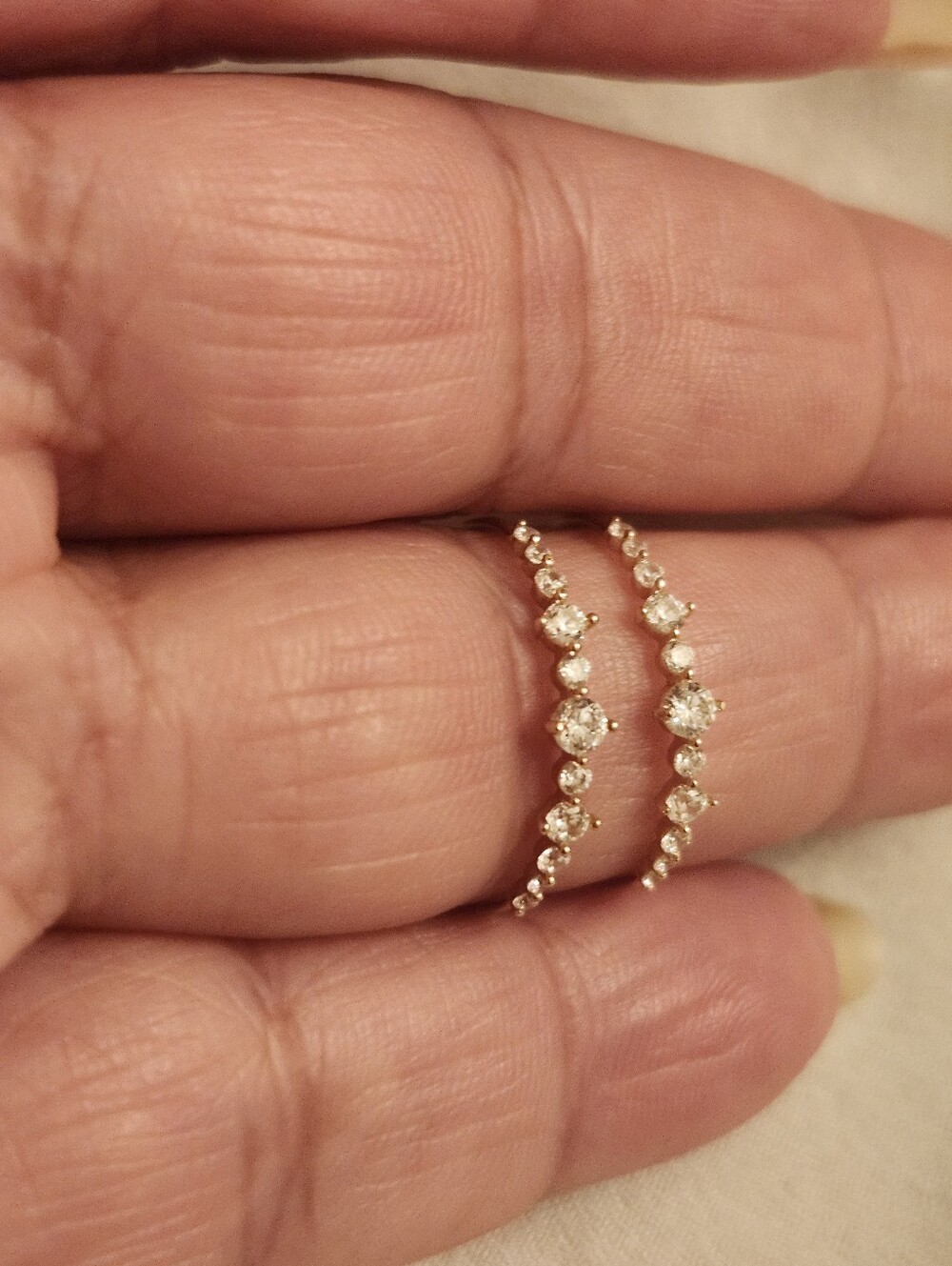 10kt  Ring  Two Ring Size 7 - Picture 4 of 10